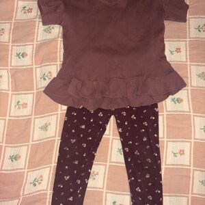 Brown Ruffle Top and Floral Leggings Set